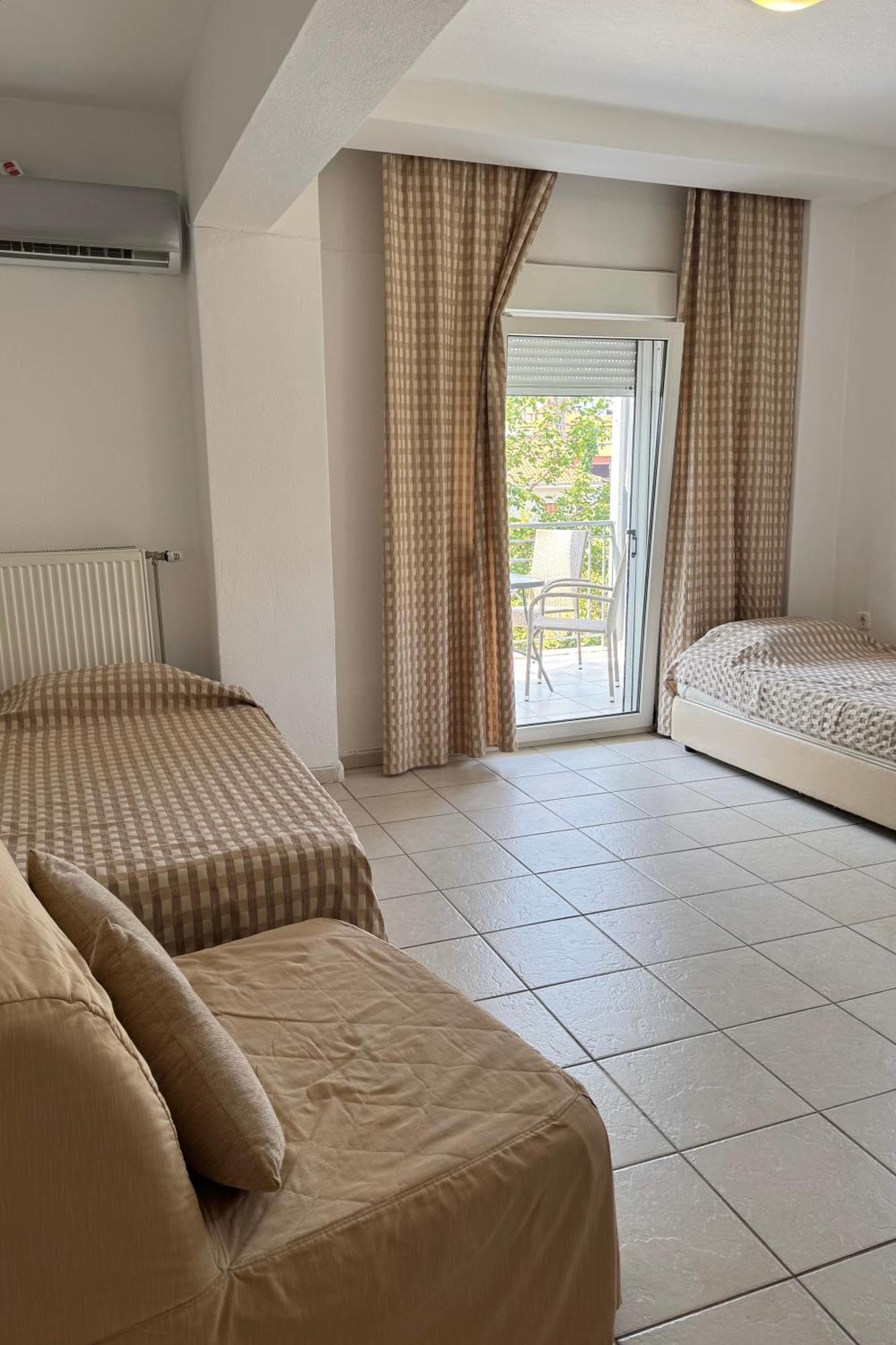 Apartament Milos Afytos